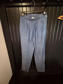 New Gold Hawk Womens Pants