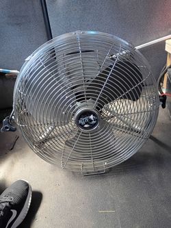 Hampton Bay Fan