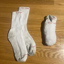 Supreme Socks 
