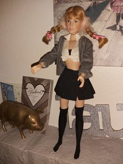 Collectors 18 inch porcelain brittany dolly!