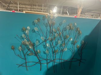 Metal leaf wall decor