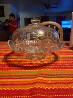 Princess House cake stand