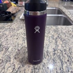 Hydro Flask 24oz Standard Mouth Water Bottle Purple Flex Cap Stainless Steel