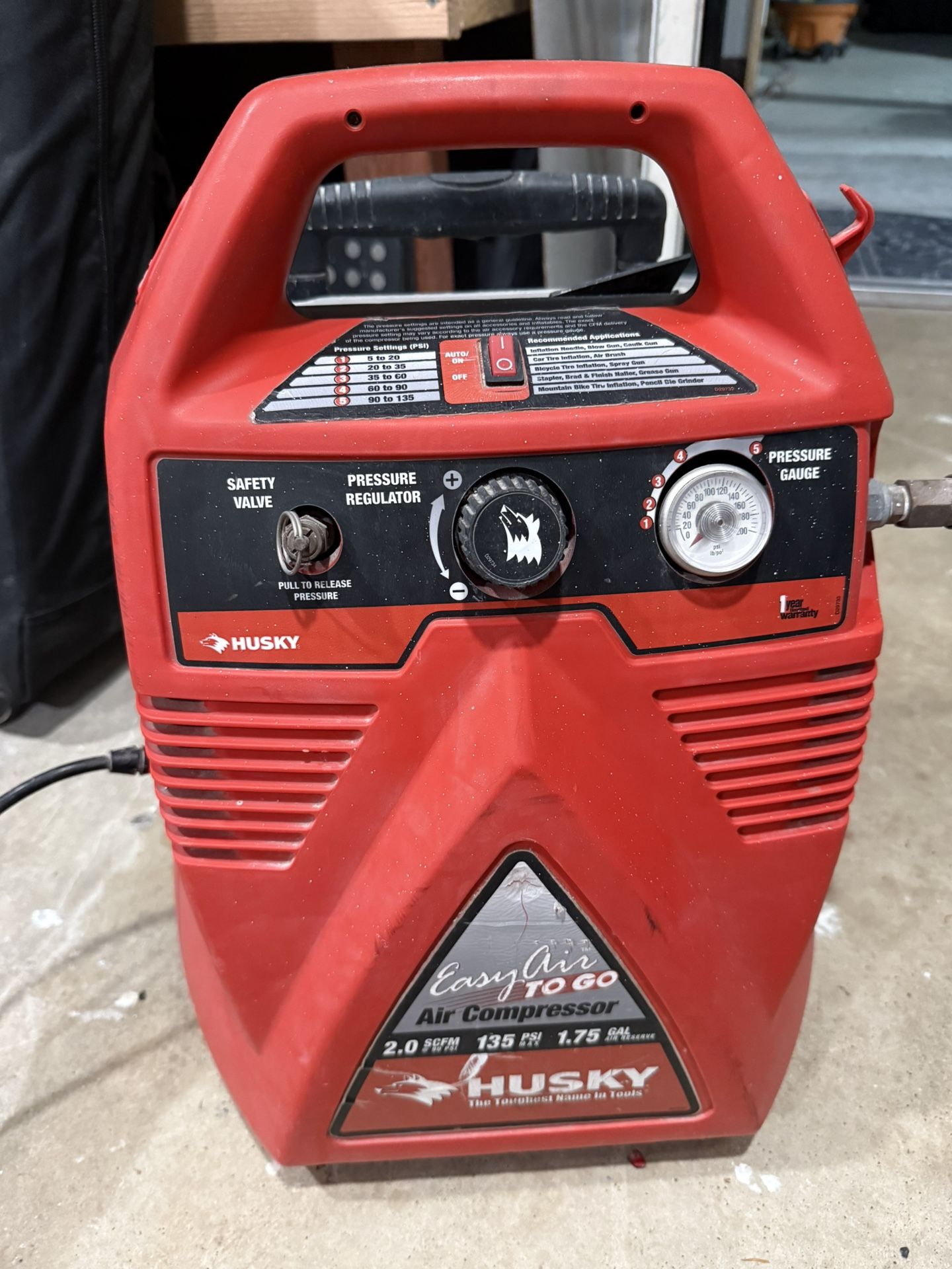 Husky Easy Air To Go Portable Air Compressor