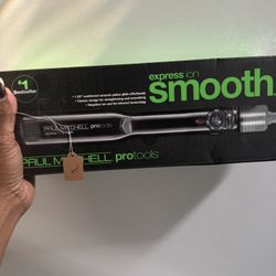 Paul Mitchell Pro Tools Express Ion Smooth+ Flat Iron (1.25”)