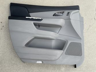 2014 Honda Odyssey Driver Door Panel