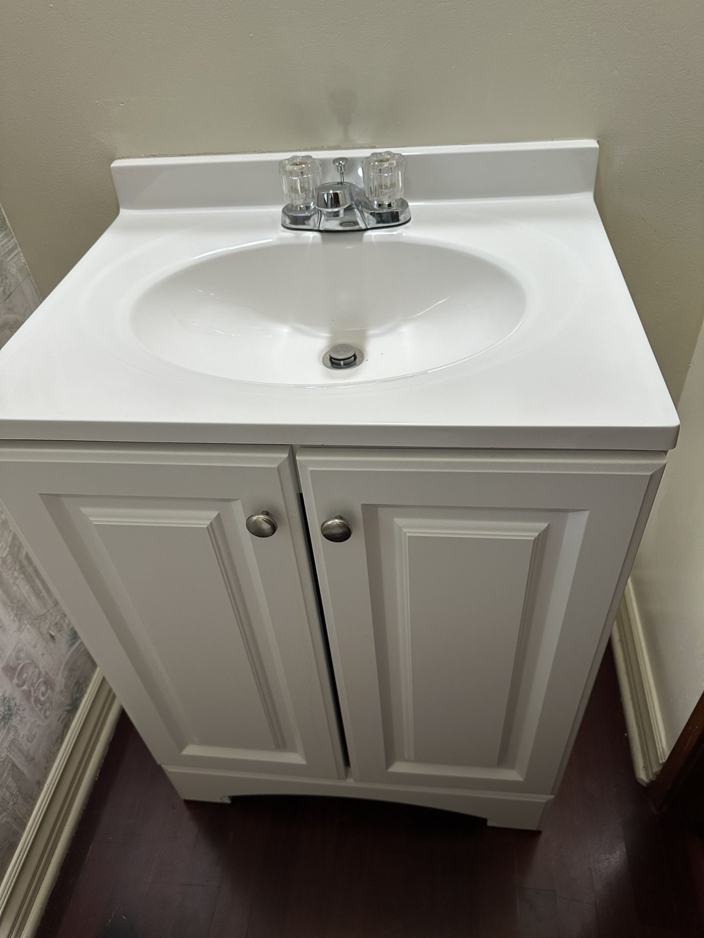 24.5 In Sink Base