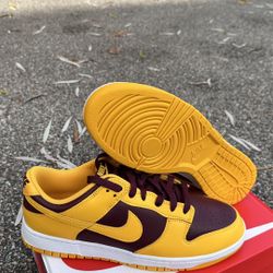 NIKE DUNK LOW ARIZONA STATE Size -10.5-11