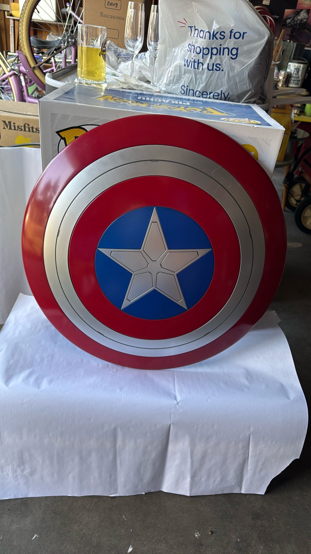 Sam Wilson - Falcon - Captain America Shield (USED)