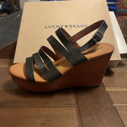 Name Brand Women’s Shoes 