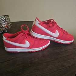 Nike Valentines Red
