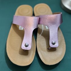 Fitflop Iridescent Pink Size 9