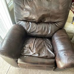 Leather Lazyboy Recliner