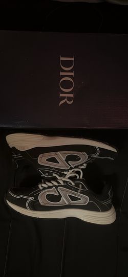DIOR SNEAKERS WITH BOX