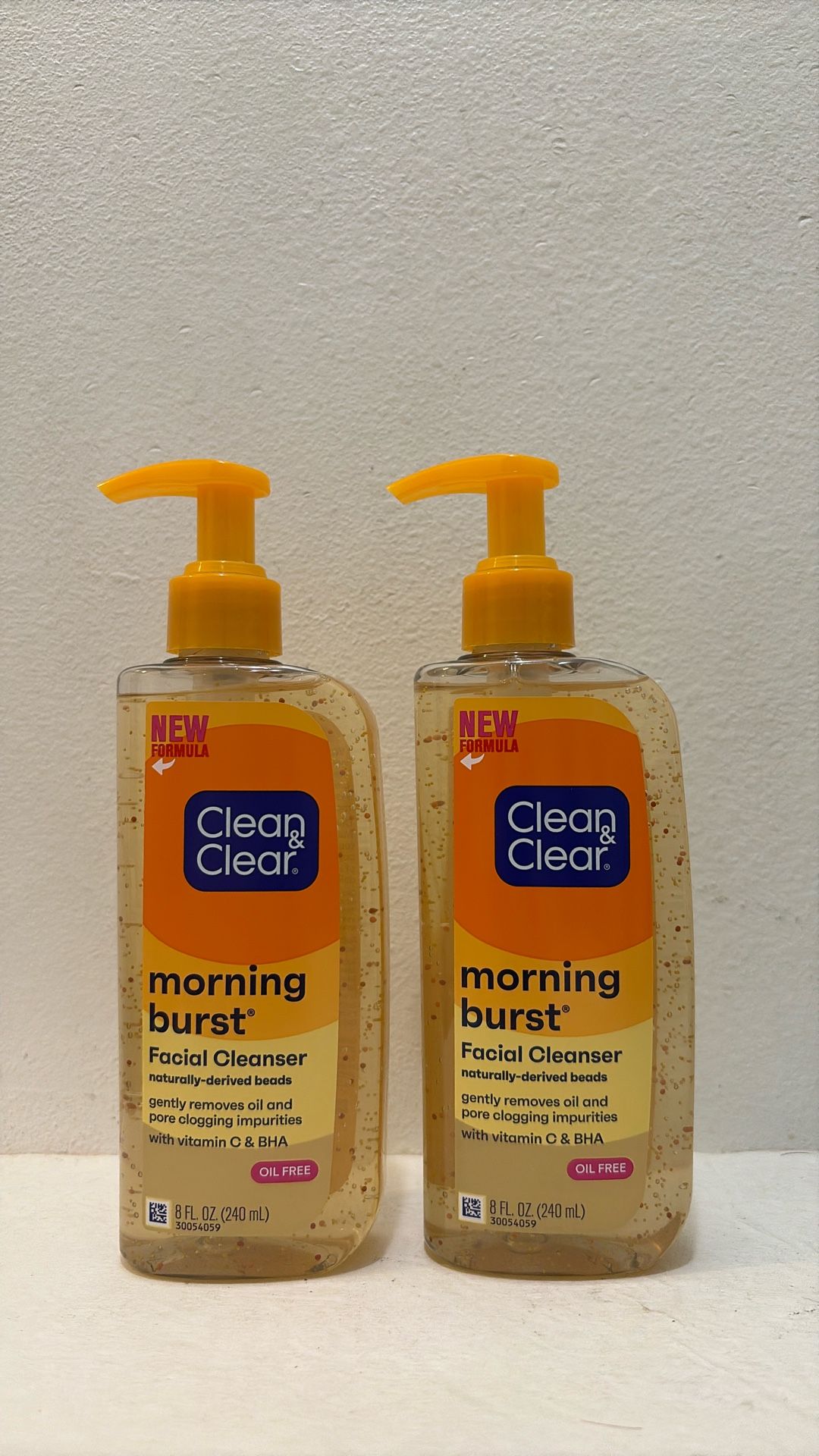 Clean & Clear Morning Burst Oil Free Facial Cleanser -8 Fl Oz