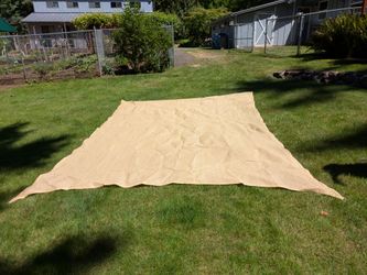 Outdoor patio shade sail approx 10'x13'