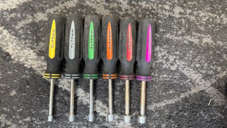 7-Piece Metric Magnetic Nut Driver Set (6mm–11mm)