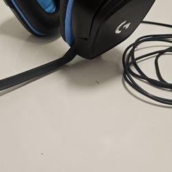 G432 Headphones With Mic! 