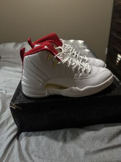 Air Jordan 12 - Size 9.5 - Collector’s Item