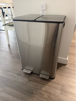 NEWBULIG 2×8-Gallon Trash Can, Stainless Steel Garbage Can with Lid, Dual Removable Buckets, Soft-Close Foot Pedal, Fingerprint-Proof for Kitchen and 
