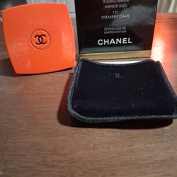 Chanel Authentic Brand New Limited Edition Mirror Duo 121 Premiere Damd Folding Compact Mirror With Suede Pouch Boxed 