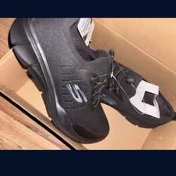 Men’s 9.5 Shoes Work Relaxed Fit Brand New