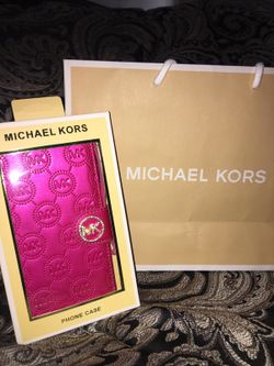 Michael Kors iPhone 6 and 6 S