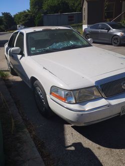 2004 Mercury Gran Marquis