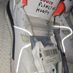 Nike Air Flight 89 Men's Size 8.5 Planet of Hoops White Athletic Shoes 