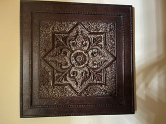 Amazing wood art and carving .