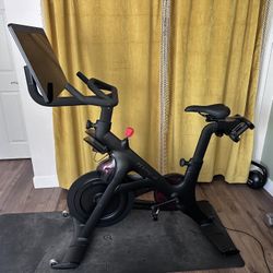 Peloton Bike+