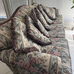 Sofa And Recliner Set For Sale(Broyhill)