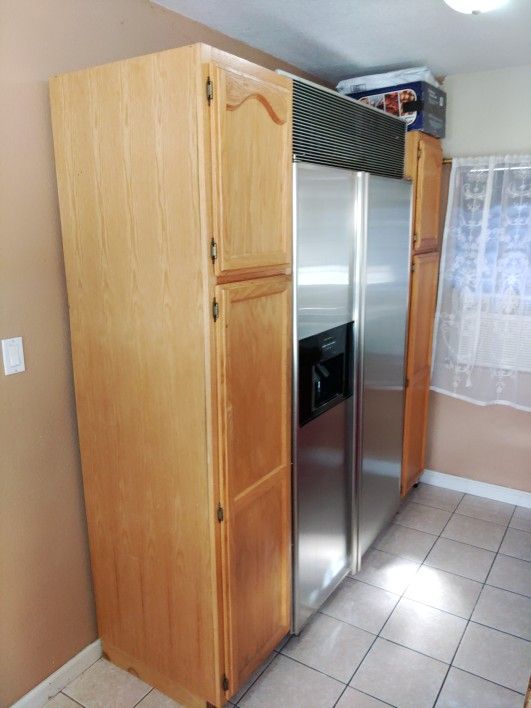 Kitchen Pantry for Sale in Bell Gardens, CA OfferUp