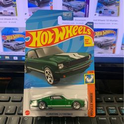 Hotwheels 65 Mustang 2t2 fastback