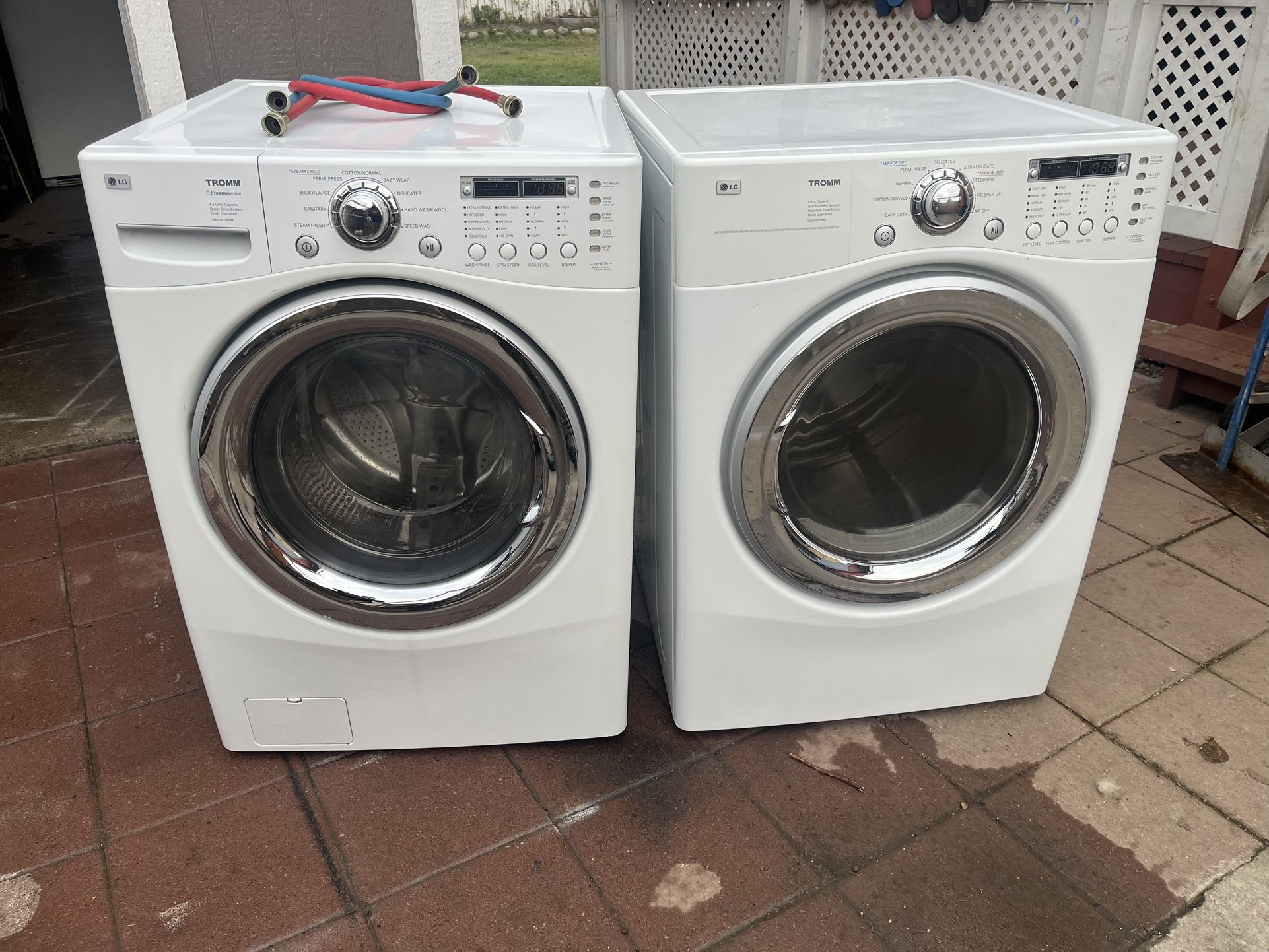 Lg Washing Machine And Electric Dryer Set