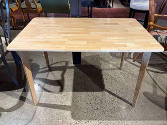 Malaysian Oak Staggered Wood Dining Table