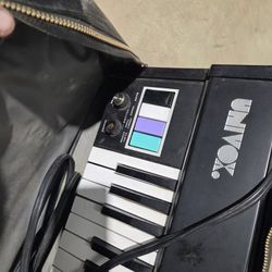 Vintage Univox Keyboard /Electric Piano
