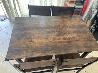 Dining table with 4 chairs