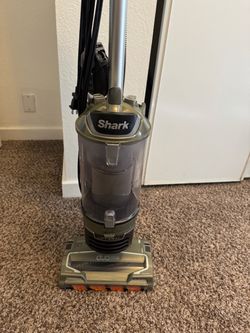 Shark DuoClean Lift-Away Upright Vacuum