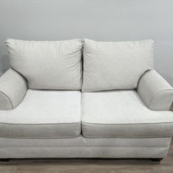 WHITE COUCHES 