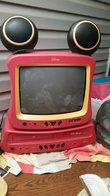 Limited Edition Mickey Mouse Tv Vhs Dvd Player For Sale In Orange Park Fl Offerup