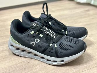 Women’s On Cloudsurfer Running Shoes W7