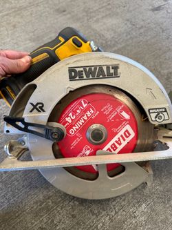 DeWalt Circular Saw 7-1/4