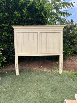 Free queen bed frame