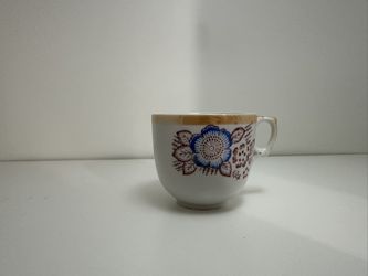 Vintage Teacup Set With Design