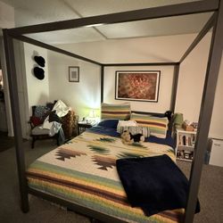 Queen Size Canopy Bed Frame 
