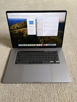 MacBook Pro 15” 6 core I7