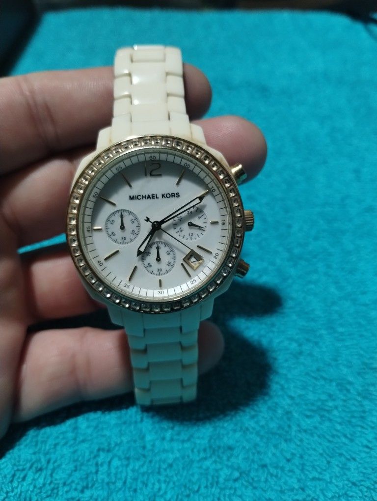 Michael Kors (Need Battery)