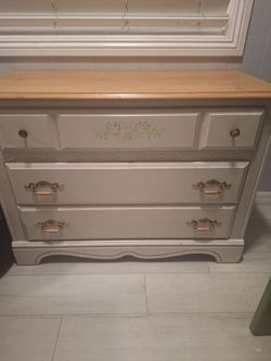 36" Dresser