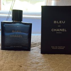 Chanel bleu - 5oz Eau De Parfum 